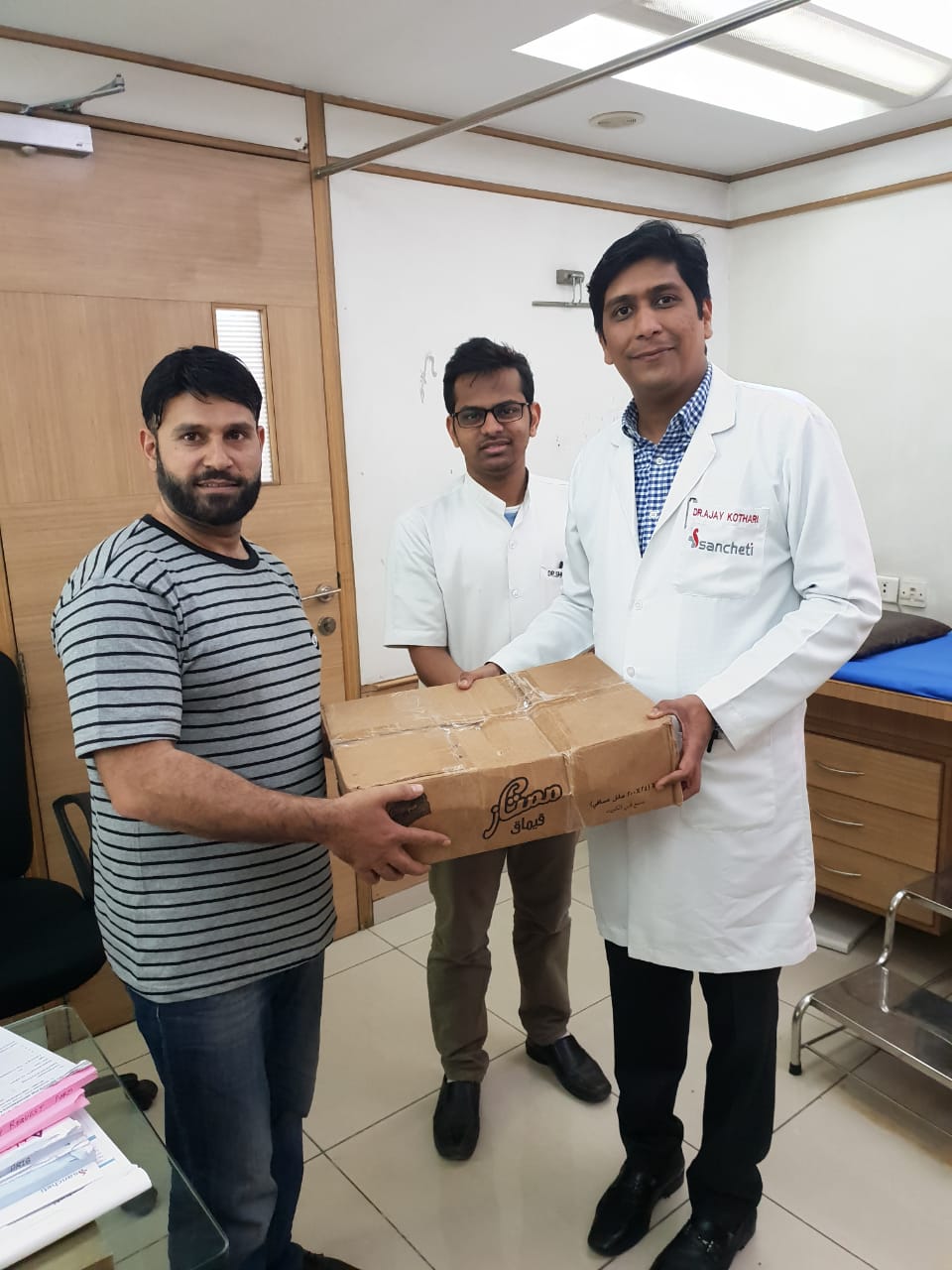 Patient from Afghanistan showing his gratitude to Dr Ajay Kothari.|Dr. Ajay Kothari - Spine Surgeon|Shivaji Nagar,Pune