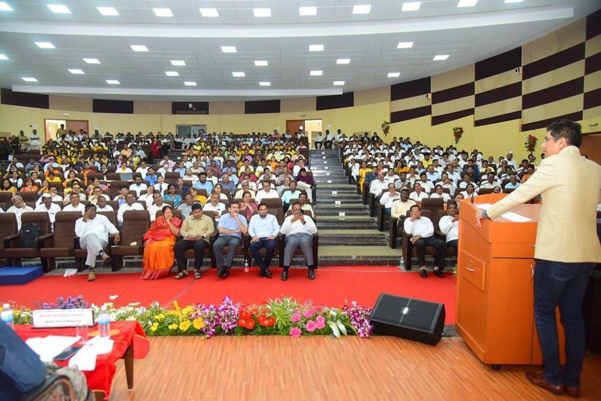 Dr. Ajay Kothari - Spine Surgeon|Shivaji Nagar,Pune